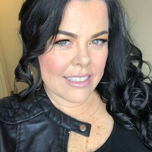 Meet your Posher, Bobbbobbie